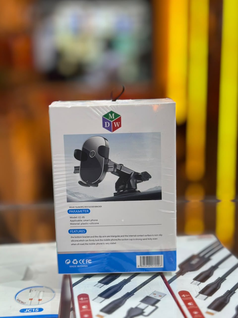 MDW CC-05 Sucker Car Phone Holder - Image 2